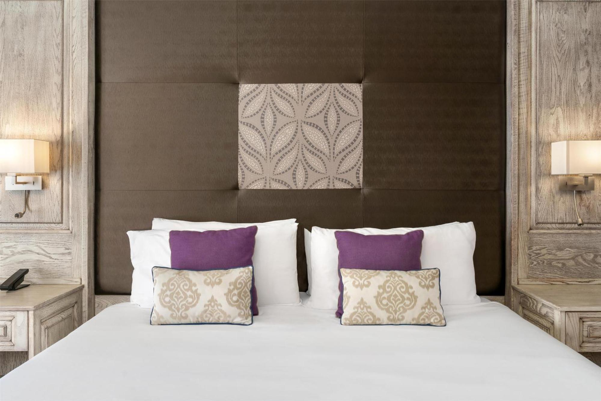 Kempinski Szálloda 5*